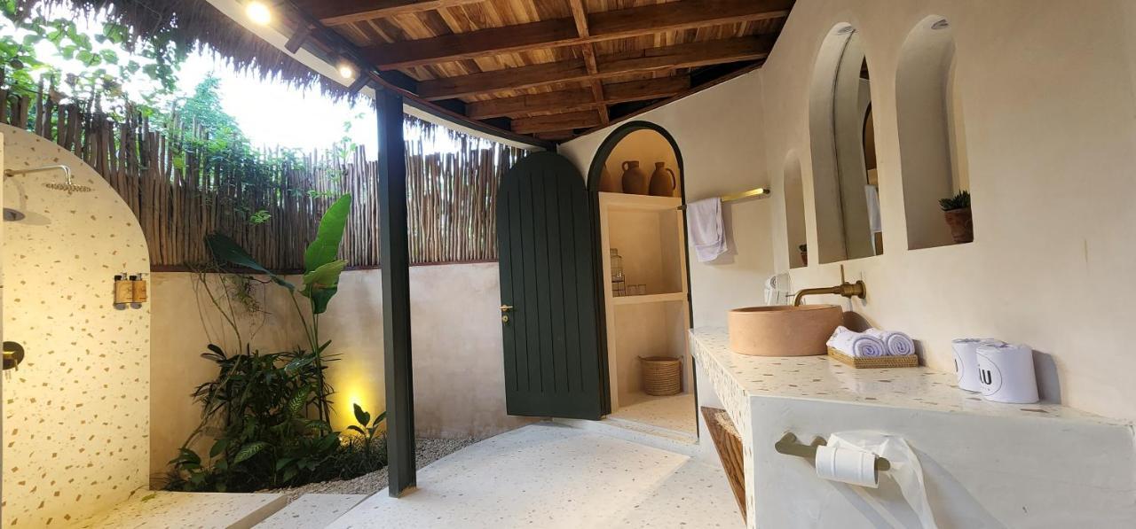 Tiu Oasis Lombok Hotel Kuta  Exterior foto