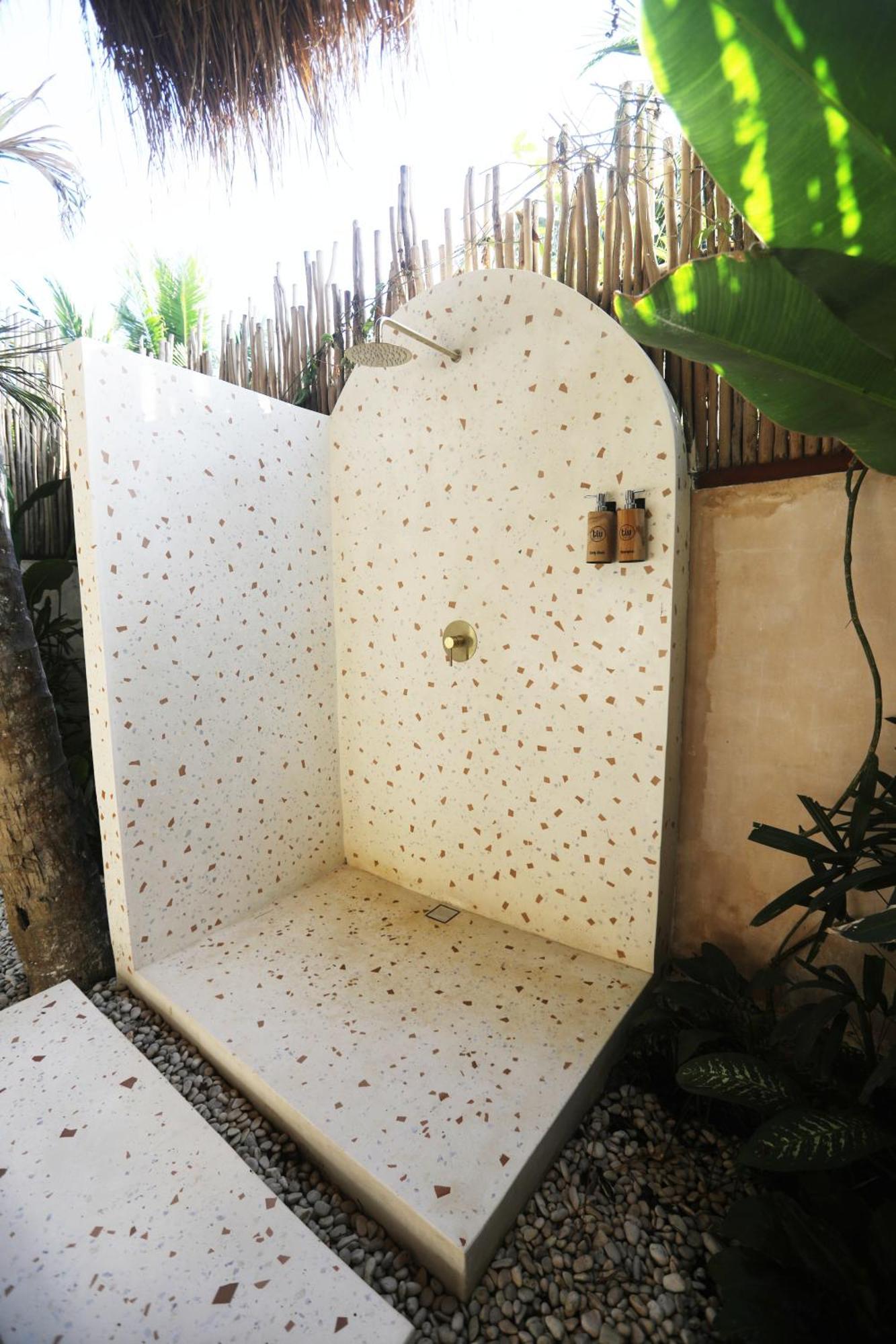 Tiu Oasis Lombok Hotel Kuta  Exterior foto